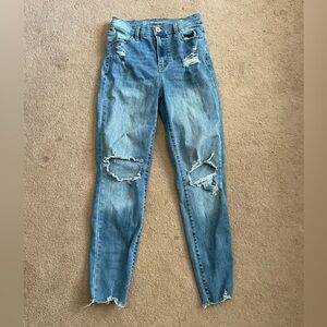 No Boundaries Ripped Blue Jeans